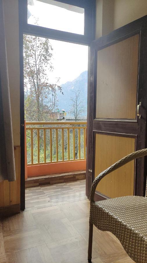 Trinity Homestay Kasol Exteriér fotografie