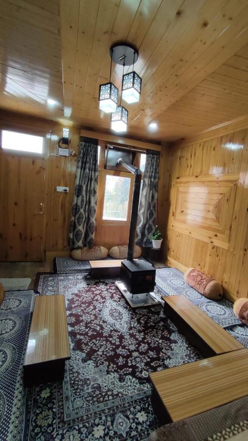 Trinity Homestay Kasol Exteriér fotografie